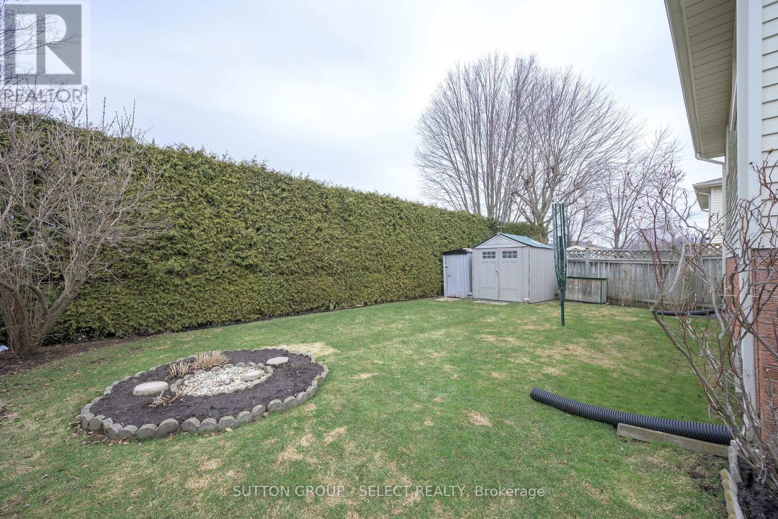 56 Buchan Road, London East, Ontario  N5V 1L2 - Photo 4 - X12926400