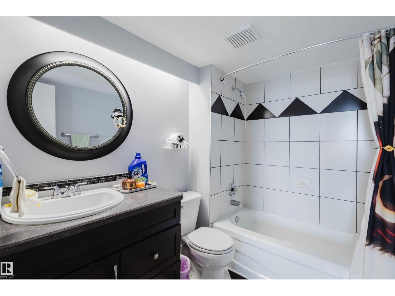 #1803 10149 Saskatchewan Dr Nw, Edmonton, Alberta  T6E 6B6 - Photo 35 - E4476993