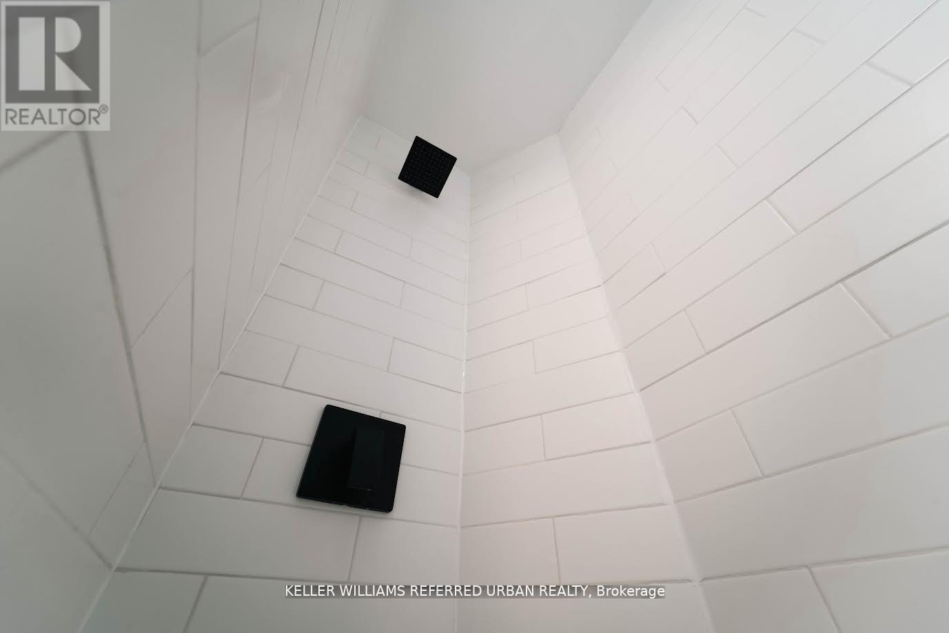 Upper - 1182 Ossington Avenue, Toronto (Wychwood), Ontario  M6G 3W1 - Photo 14 - C12926308