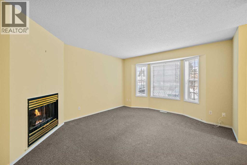 7, 120 First Street E, Cochrane, Alberta  T0L 1W0 - Photo 4 - A2282823