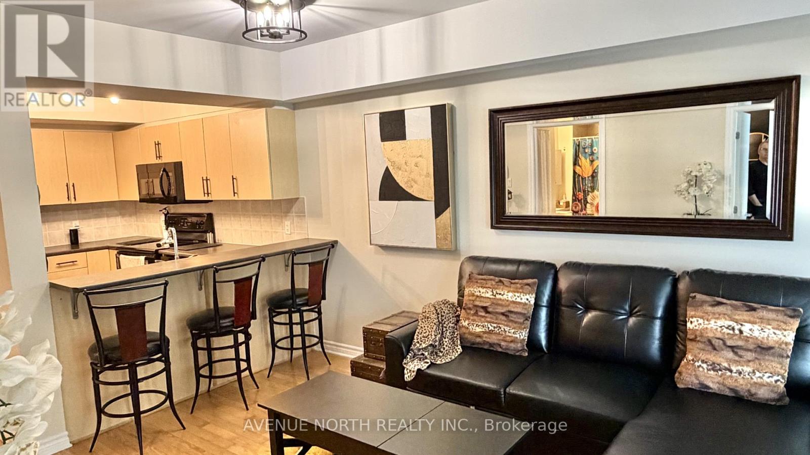 411 - 200 Rideau Street, Ottawa, Ontario  K1N 5Y1 - Photo 11 - X12926228