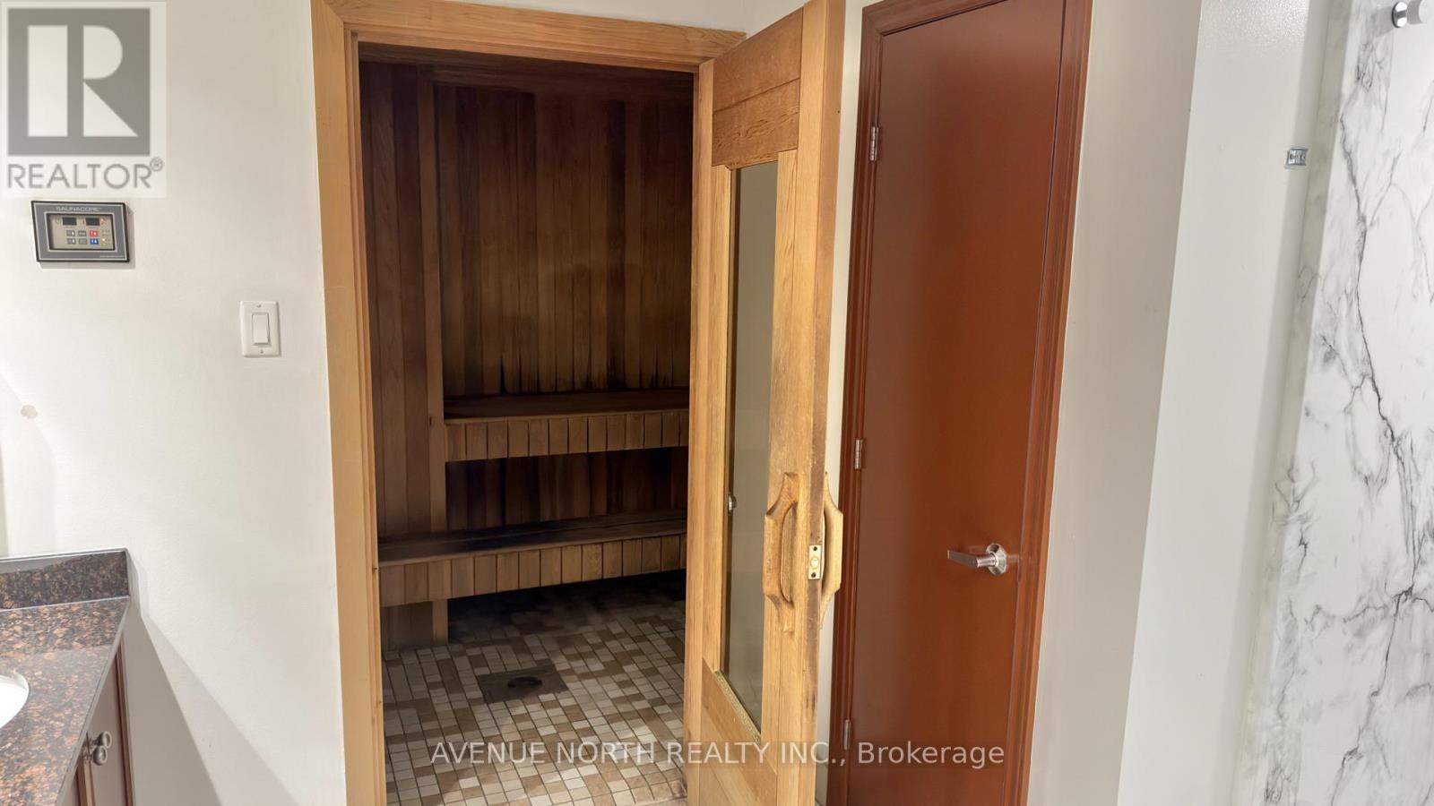 411 - 200 Rideau Street, Ottawa, Ontario  K1N 5Y1 - Photo 21 - X12926228