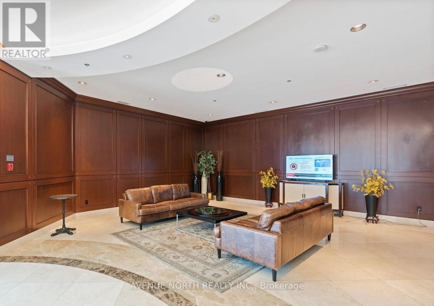 411 - 200 Rideau Street, Ottawa, Ontario  K1N 5Y1 - Photo 3 - X12926228