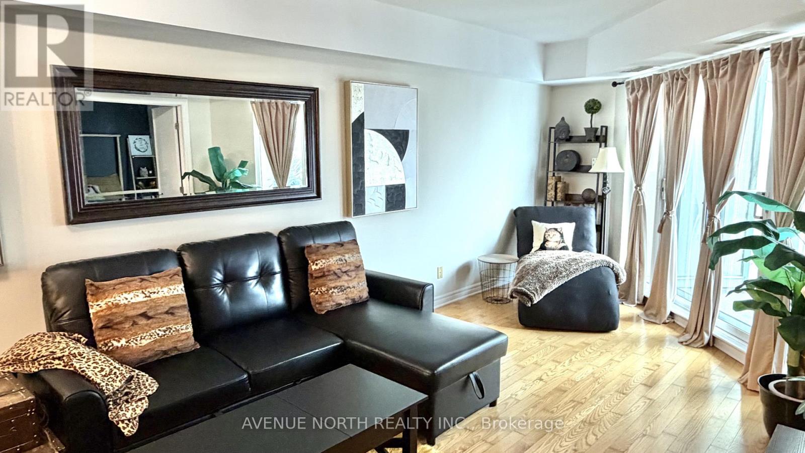 411 - 200 Rideau Street, Ottawa, Ontario  K1N 5Y1 - Photo 9 - X12926228