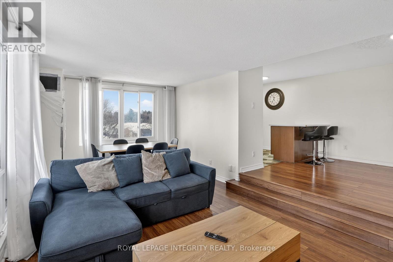 605 - 1599 Lassiter Terrace, Ottawa, Ontario  K1J 8R6 - Photo 6 - X12926238