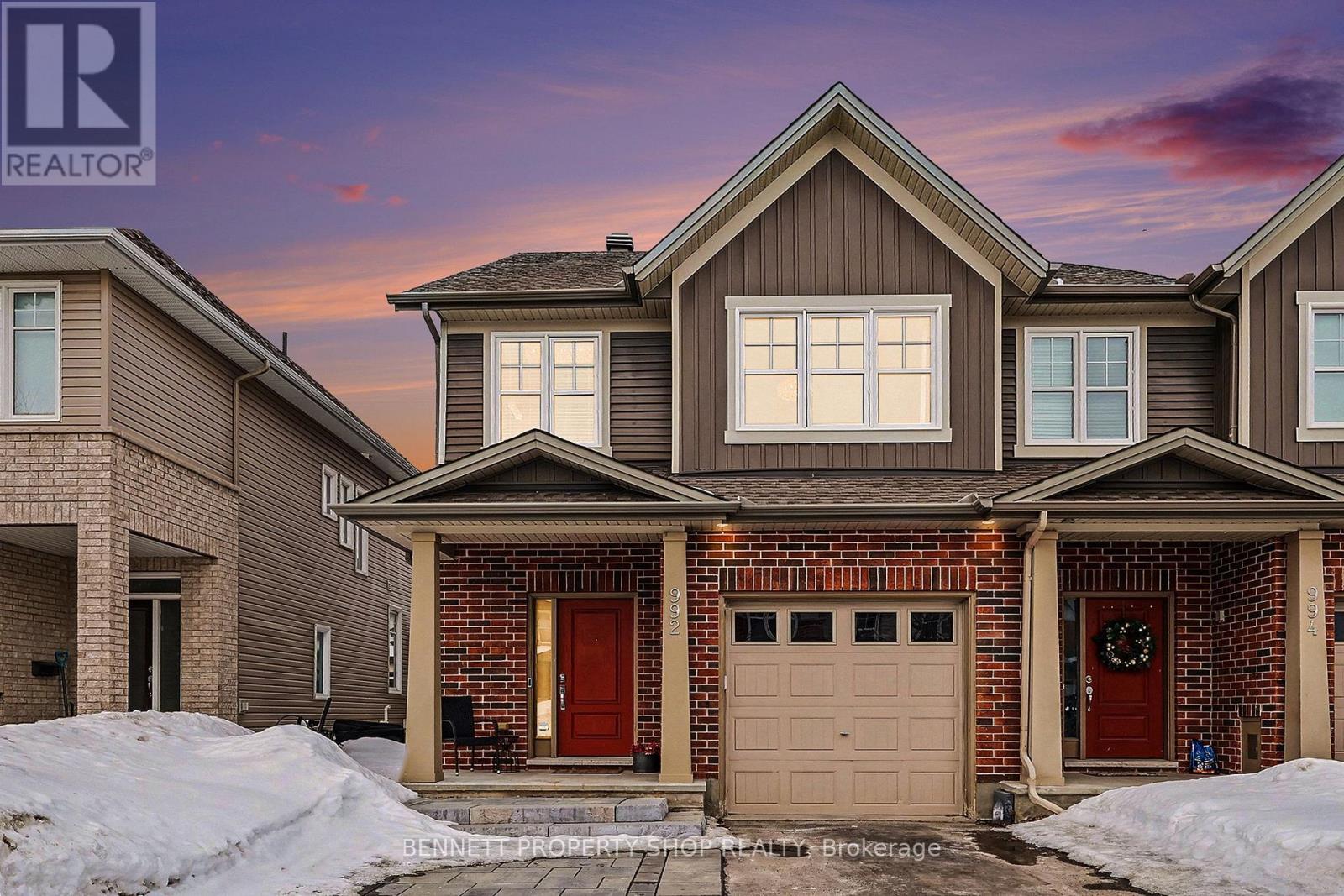 992 Bunchberry Way, Ottawa, Ontario  K1T 0L6 - Photo 22 - X12926298