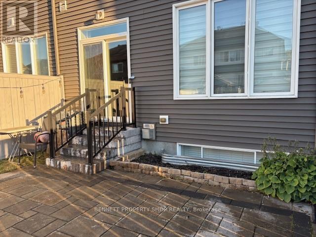 992 Bunchberry Way, Ottawa, Ontario  K1T 0L6 - Photo 25 - X12926298