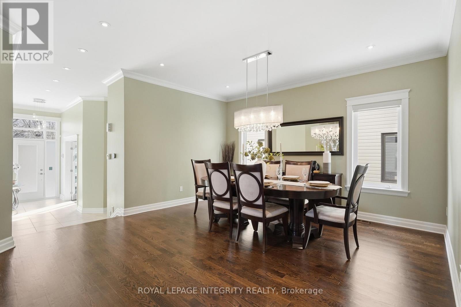 476 Ancaster Avenue, Ottawa, Ontario  K2B 5B7 - Photo 12 - X12926304