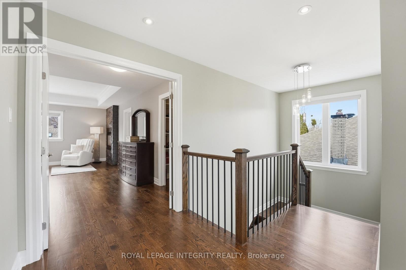 476 Ancaster Avenue, Ottawa, Ontario  K2B 5B7 - Photo 17 - X12926304