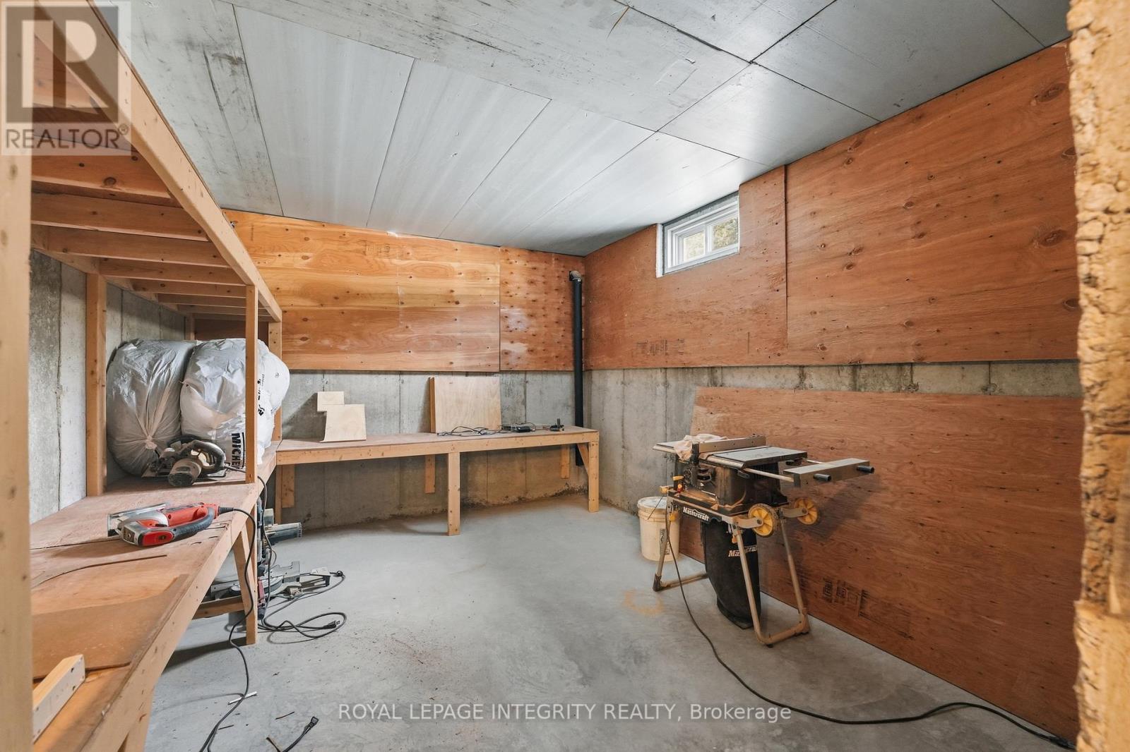 476 Ancaster Avenue, Ottawa, Ontario  K2B 5B7 - Photo 38 - X12926304