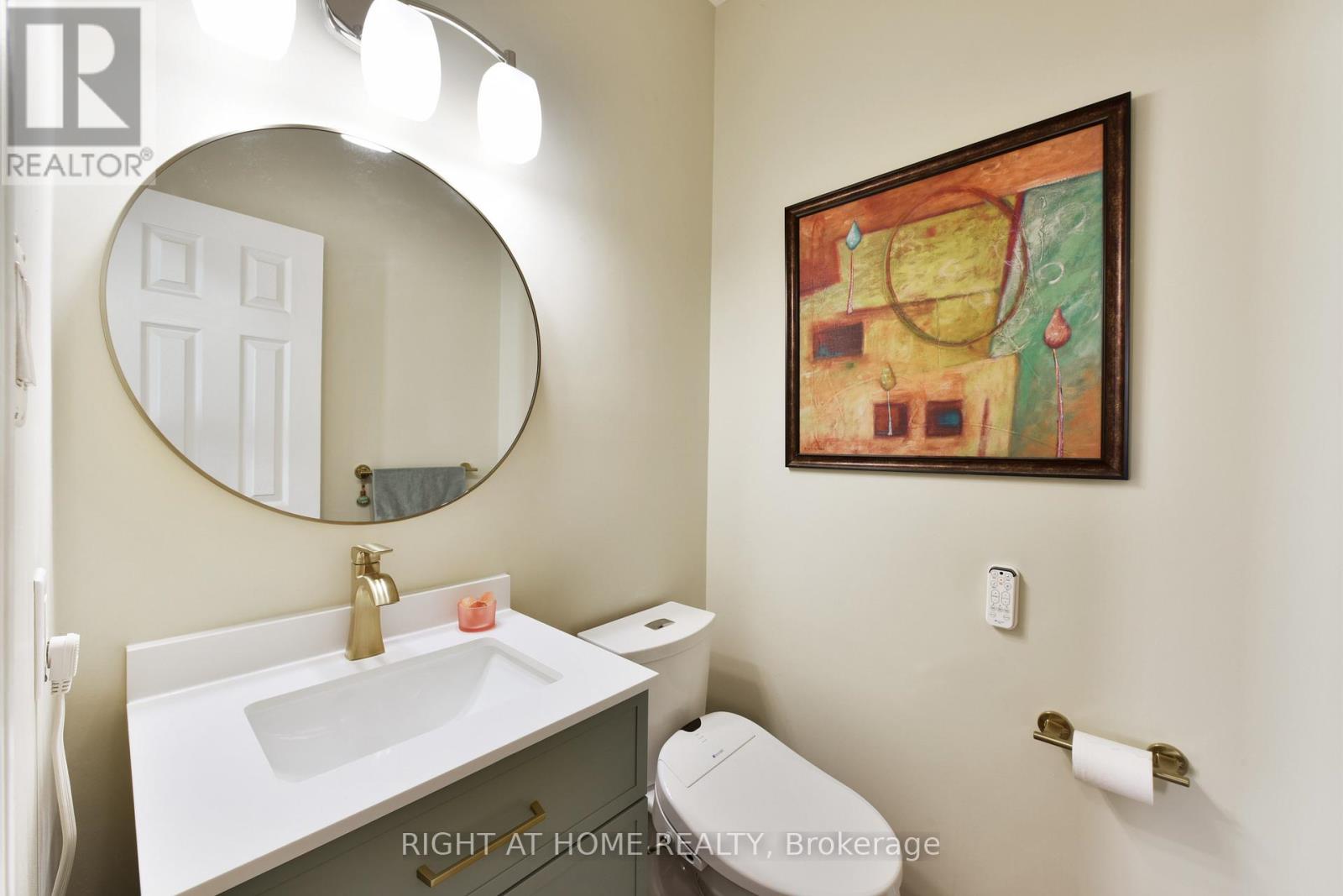 20 Evanshen Crescent, Ottawa, Ontario  K2K 2Z6 - Photo 23 - X12926314