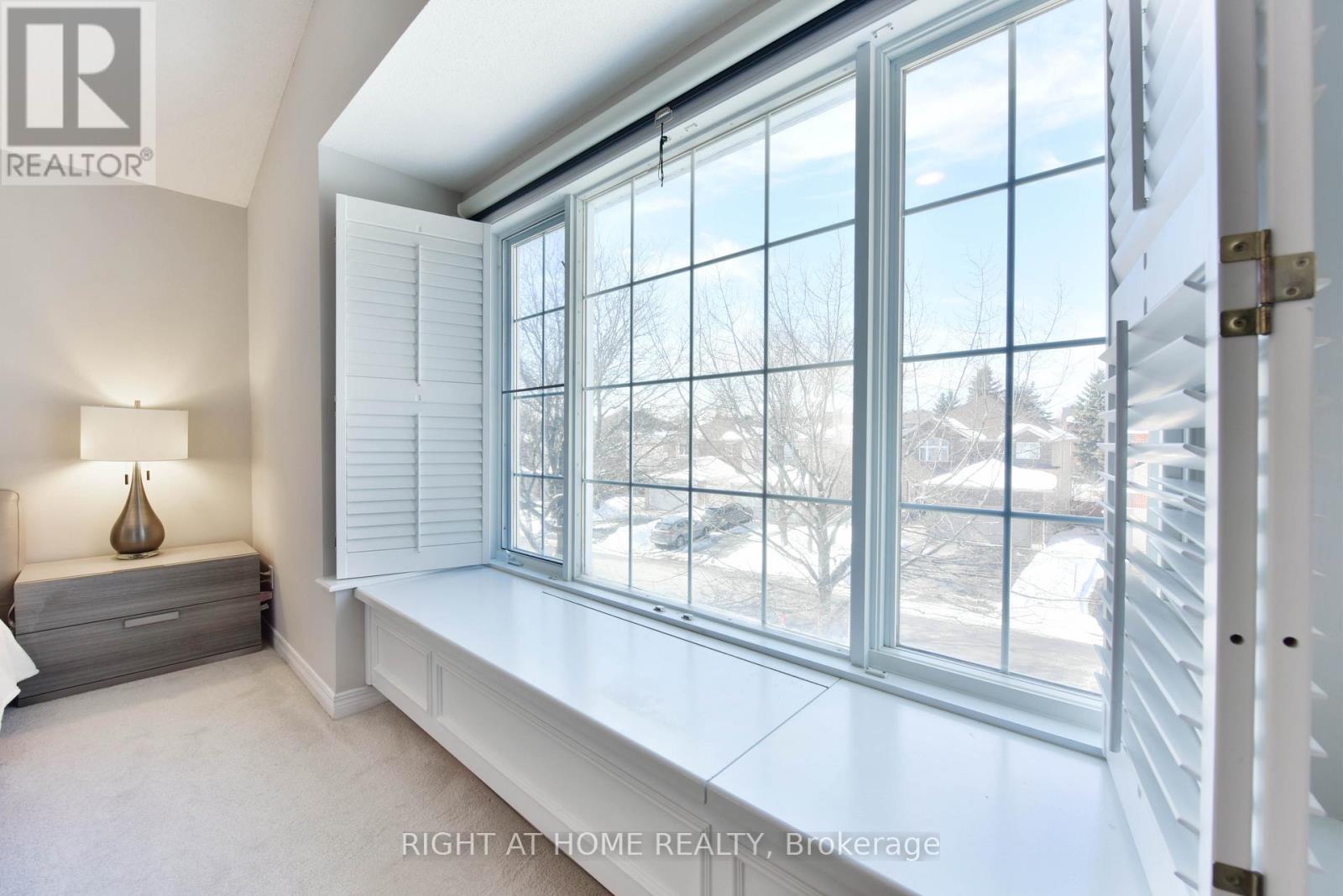 20 Evanshen Crescent, Ottawa, Ontario  K2K 2Z6 - Photo 30 - X12926314