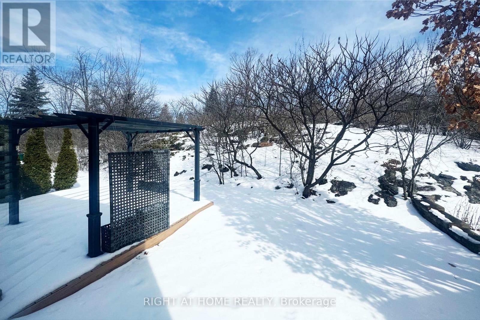 20 Evanshen Crescent, Ottawa, Ontario  K2K 2Z6 - Photo 47 - X12926314