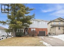 605 ROWANWOOD AVENUE, Ottawa, Ontario
