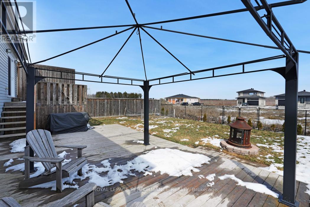 861 Oceane Street, The Nation, Ontario  K0A 2M0 - Photo 37 - X12926422