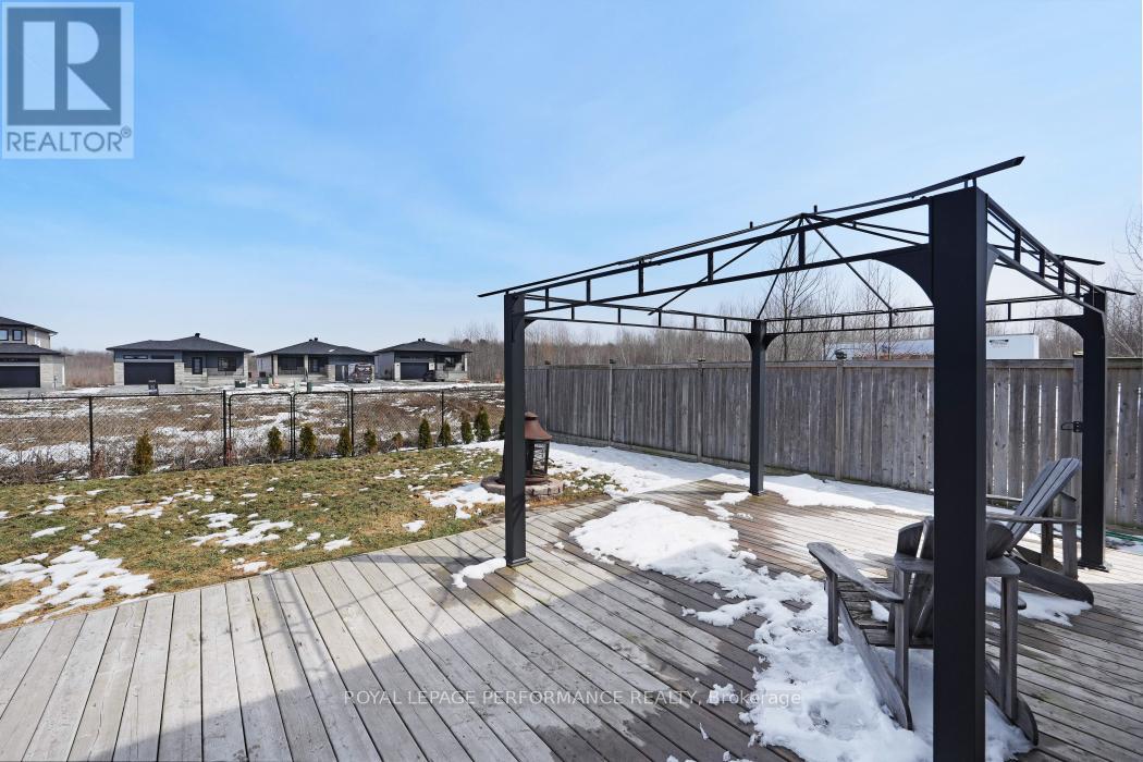 861 Oceane Street, The Nation, Ontario  K0A 2M0 - Photo 38 - X12926422