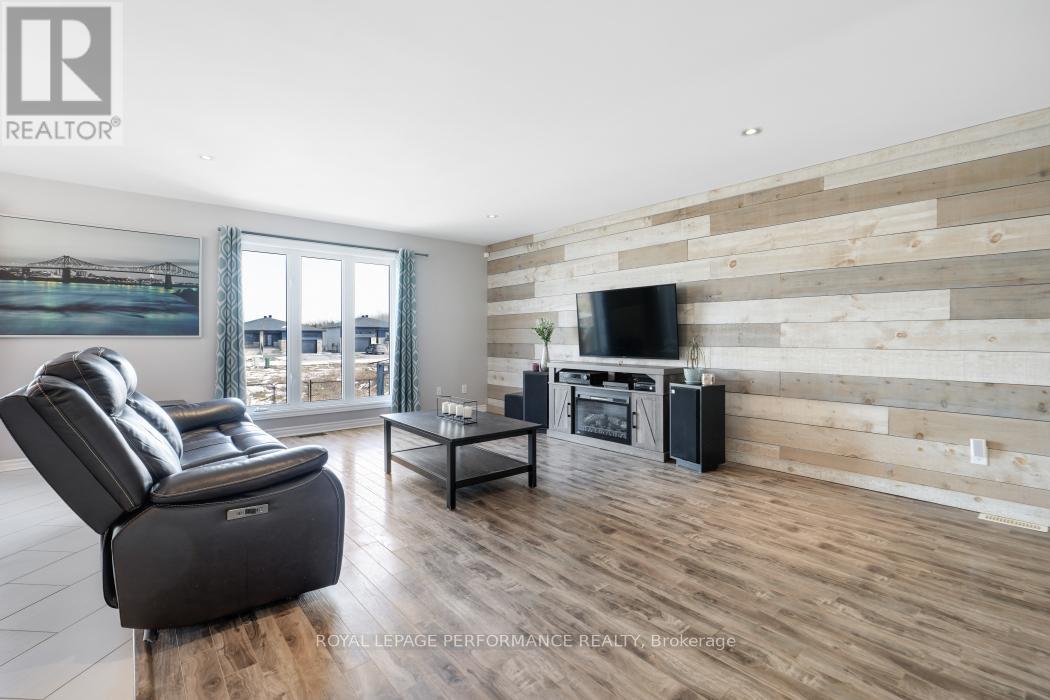 861 Oceane Street, The Nation, Ontario  K0A 2M0 - Photo 7 - X12926422