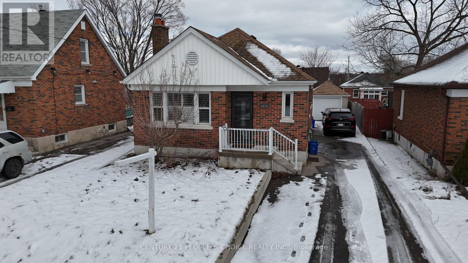67 Highland Avenue, Oshawa (Central), Ontario  L1H 6A4 - Photo 2 - E12917104