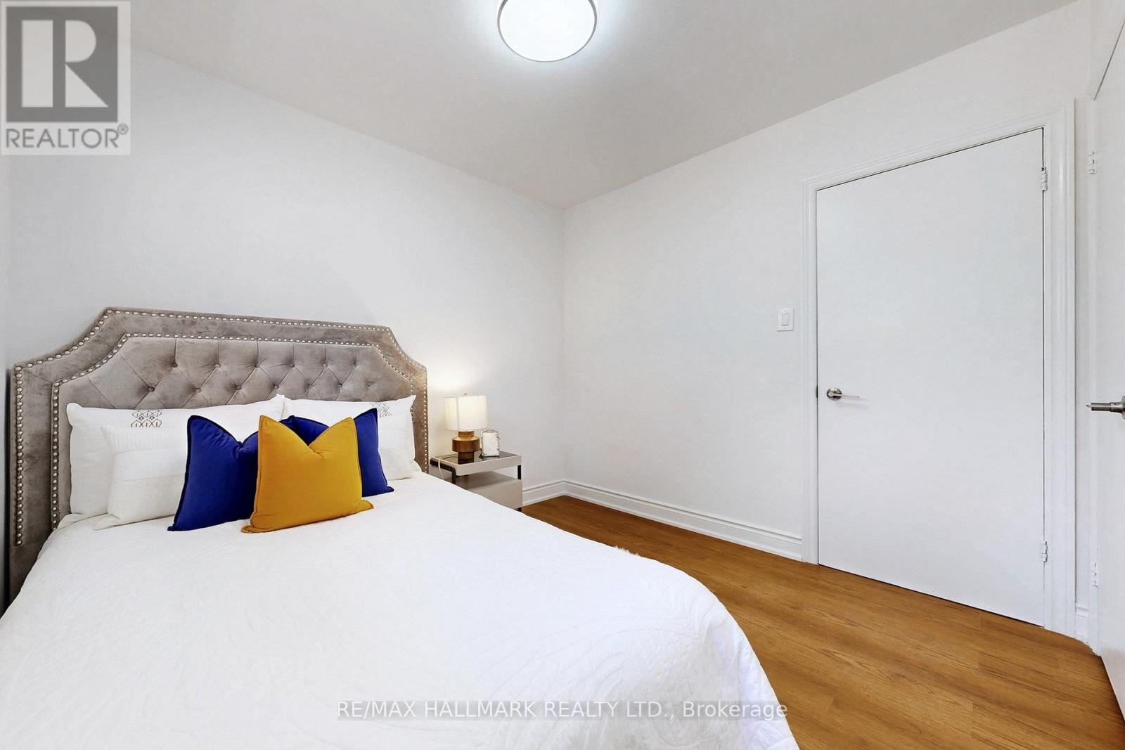 16 Marchington Circle, Toronto (Wexford-Maryvale), Ontario  M1R 3M4 - Photo 23 - E12926234