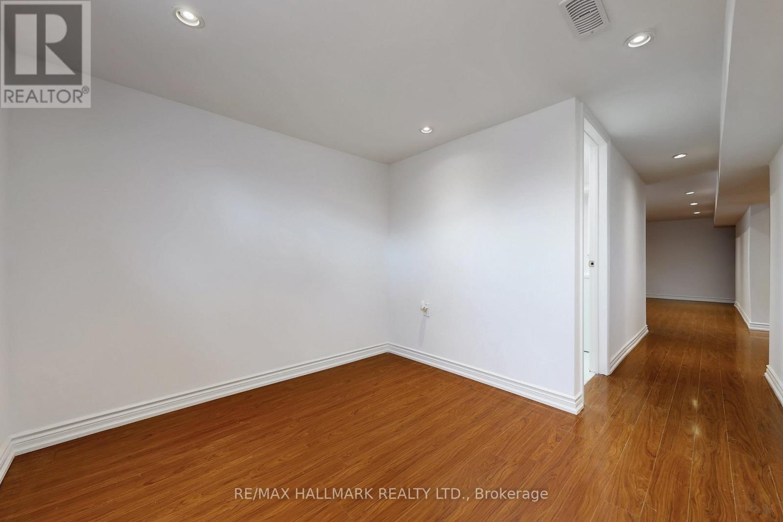 16 Marchington Circle, Toronto (Wexford-Maryvale), Ontario  M1R 3M4 - Photo 26 - E12926234