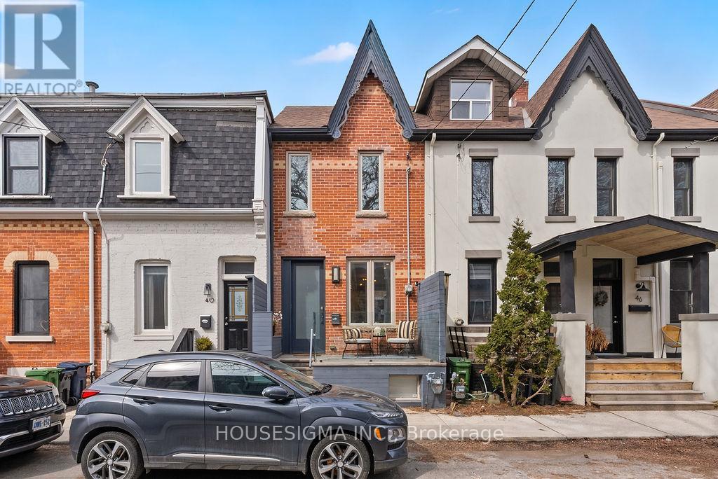 42 ALLEN AVENUE, Toronto, Ontario