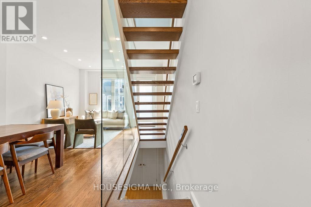 42 Allen Avenue, Toronto, Ontario  M4M 1T4 - Photo 30 - E12926242