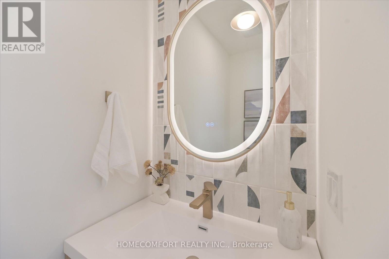 192 Waverley Road, Toronto (The Beaches), Ontario  M4L 3T3 - Photo 18 - E12926420