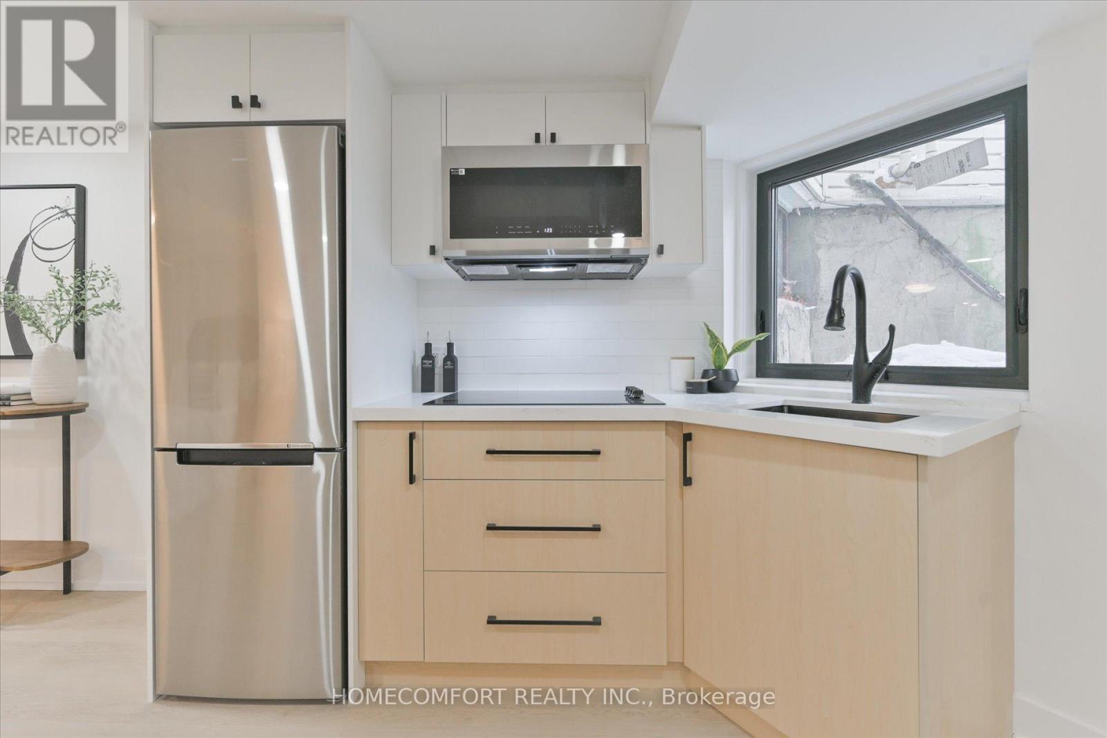 192 Waverley Road, Toronto (The Beaches), Ontario  M4L 3T3 - Photo 33 - E12926420