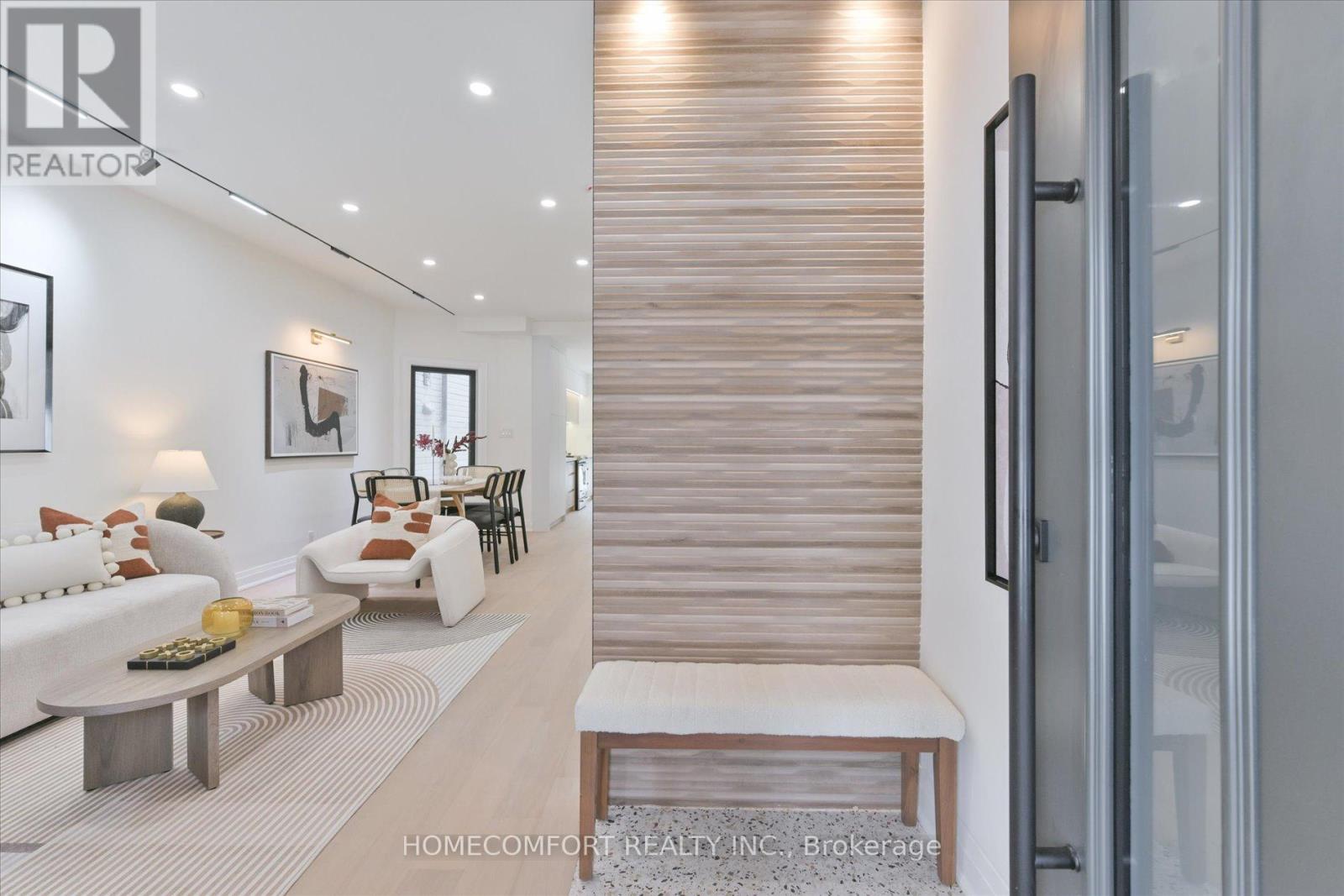 192 Waverley Road, Toronto (The Beaches), Ontario  M4L 3T3 - Photo 4 - E12926420