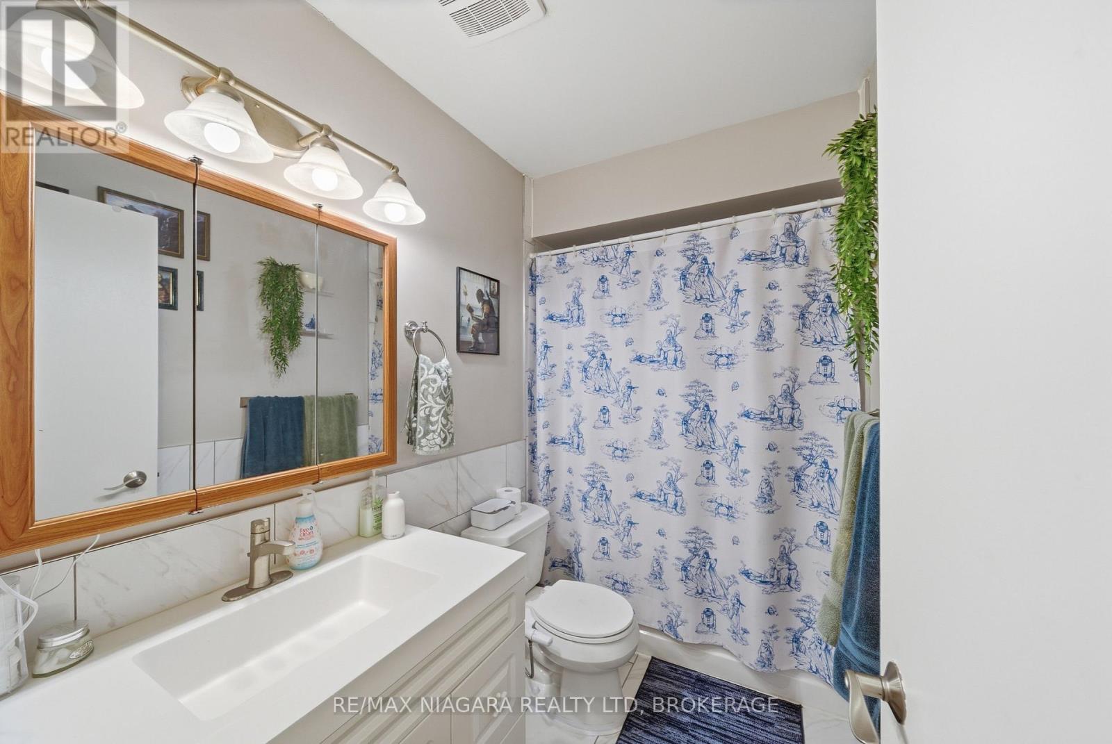 9 Joshua Court, Welland, Ontario  L3C 7E3 - Photo 12 - X12926296