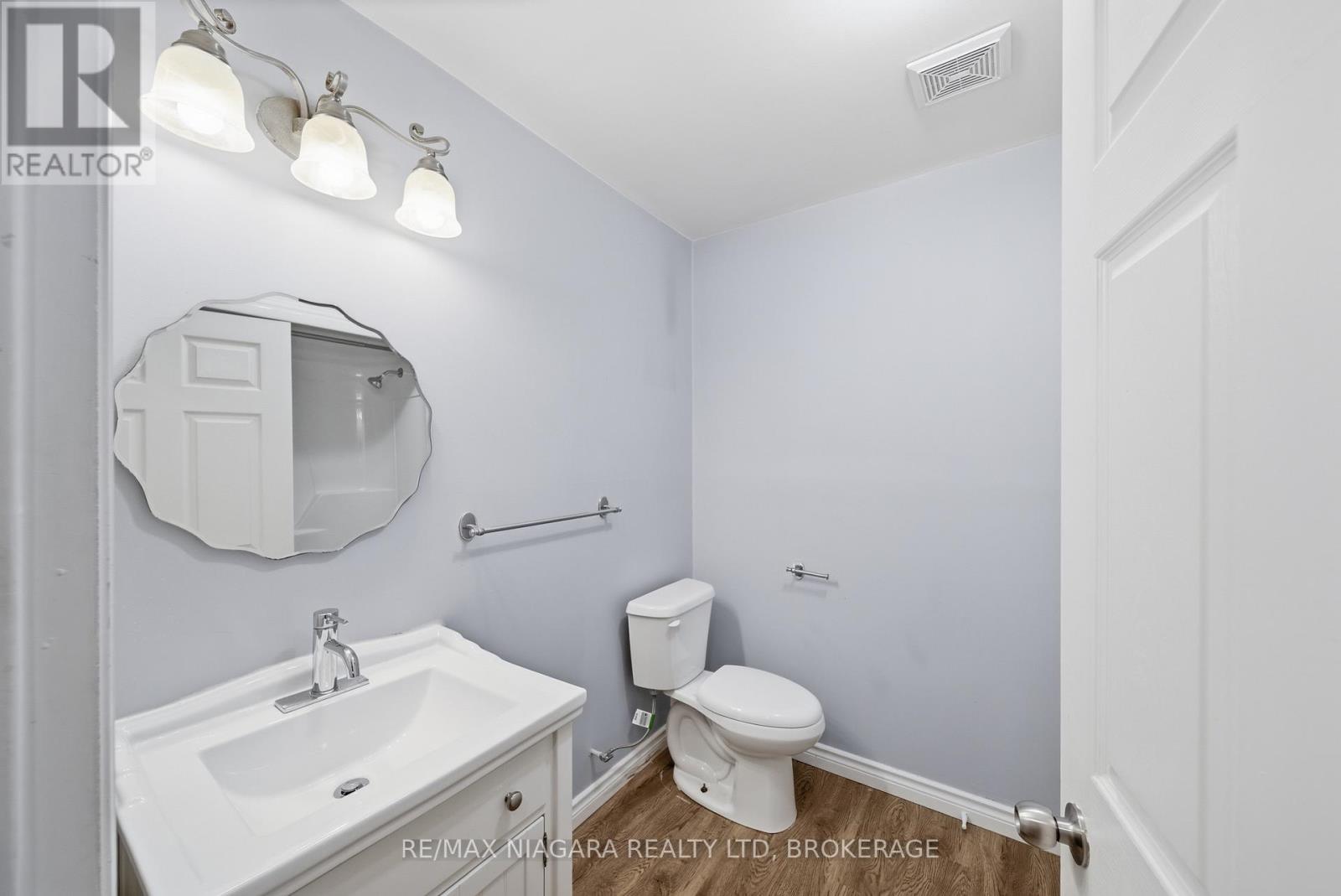 9 Joshua Court, Welland, Ontario  L3C 7E3 - Photo 23 - X12926296