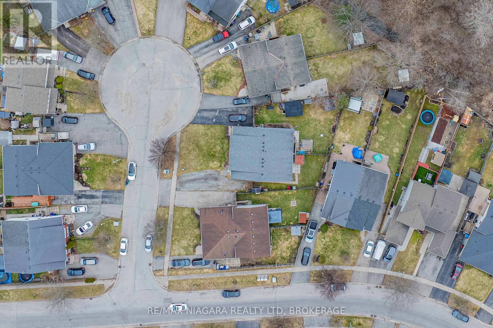 9 Joshua Court, Welland, Ontario  L3C 7E3 - Photo 36 - X12926296