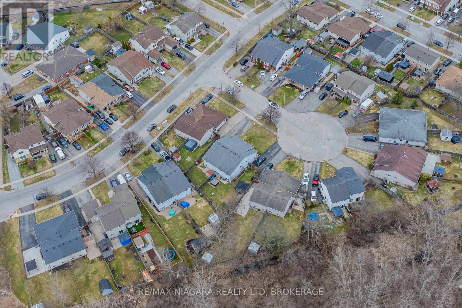 9 Joshua Court, Welland, Ontario  L3C 7E3 - Photo 38 - X12926296