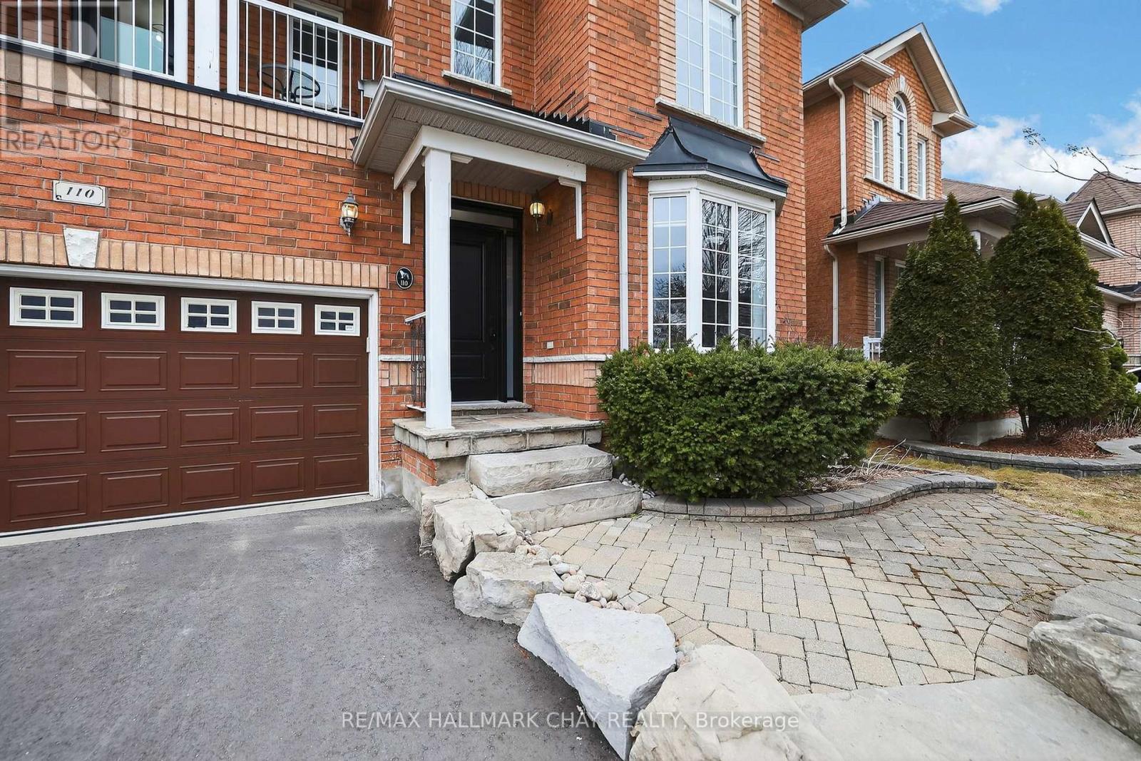 110 Birkshire Drive, Aurora, Ontario  L4G 7R6 - Photo 40 - N12926260