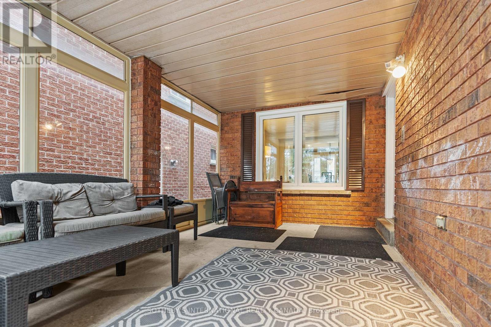 388 Brownridge Drive, Vaughan, Ontario  L4J 5Y2 - Photo 11 - N12926414