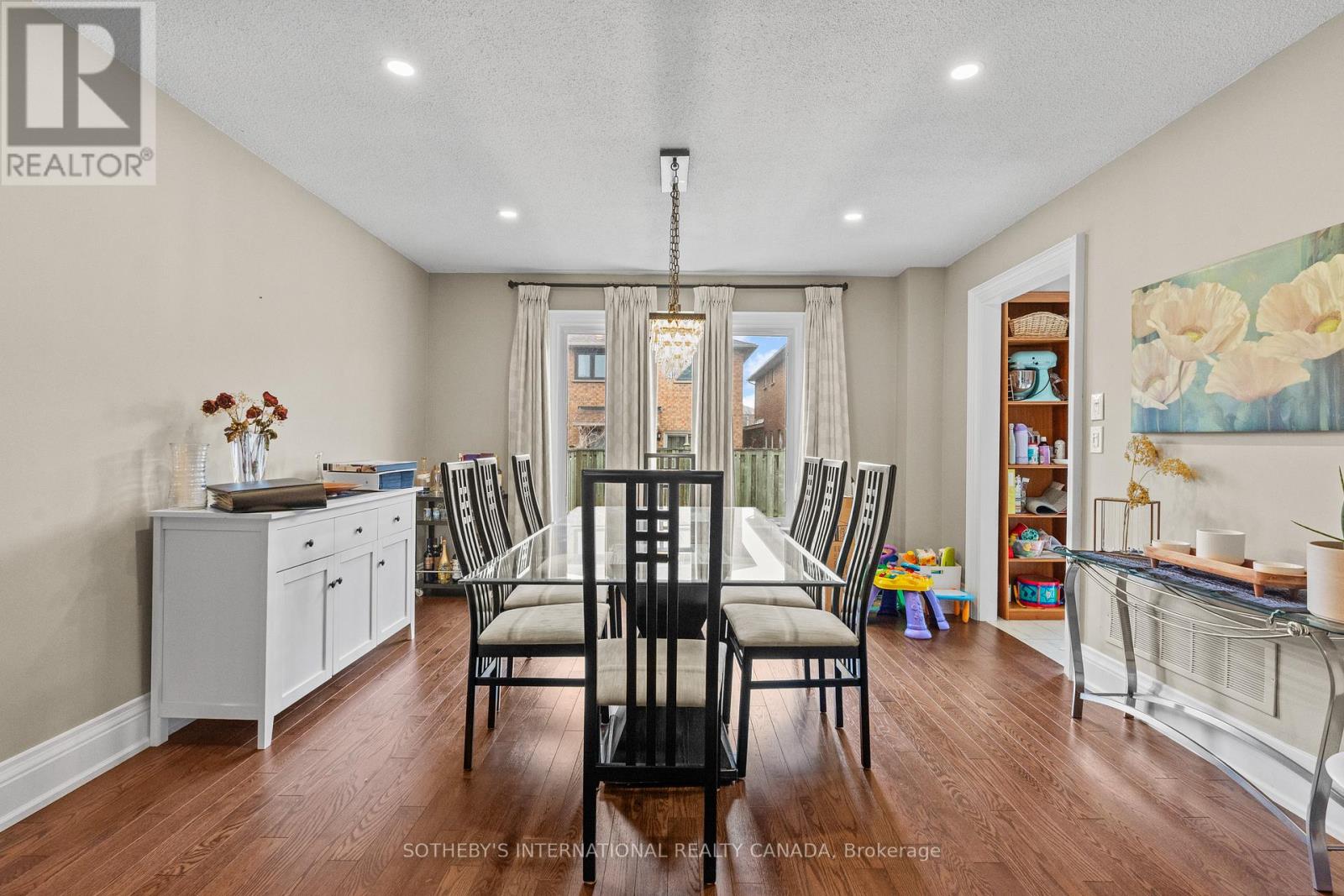 388 Brownridge Drive, Vaughan, Ontario  L4J 5Y2 - Photo 15 - N12926414