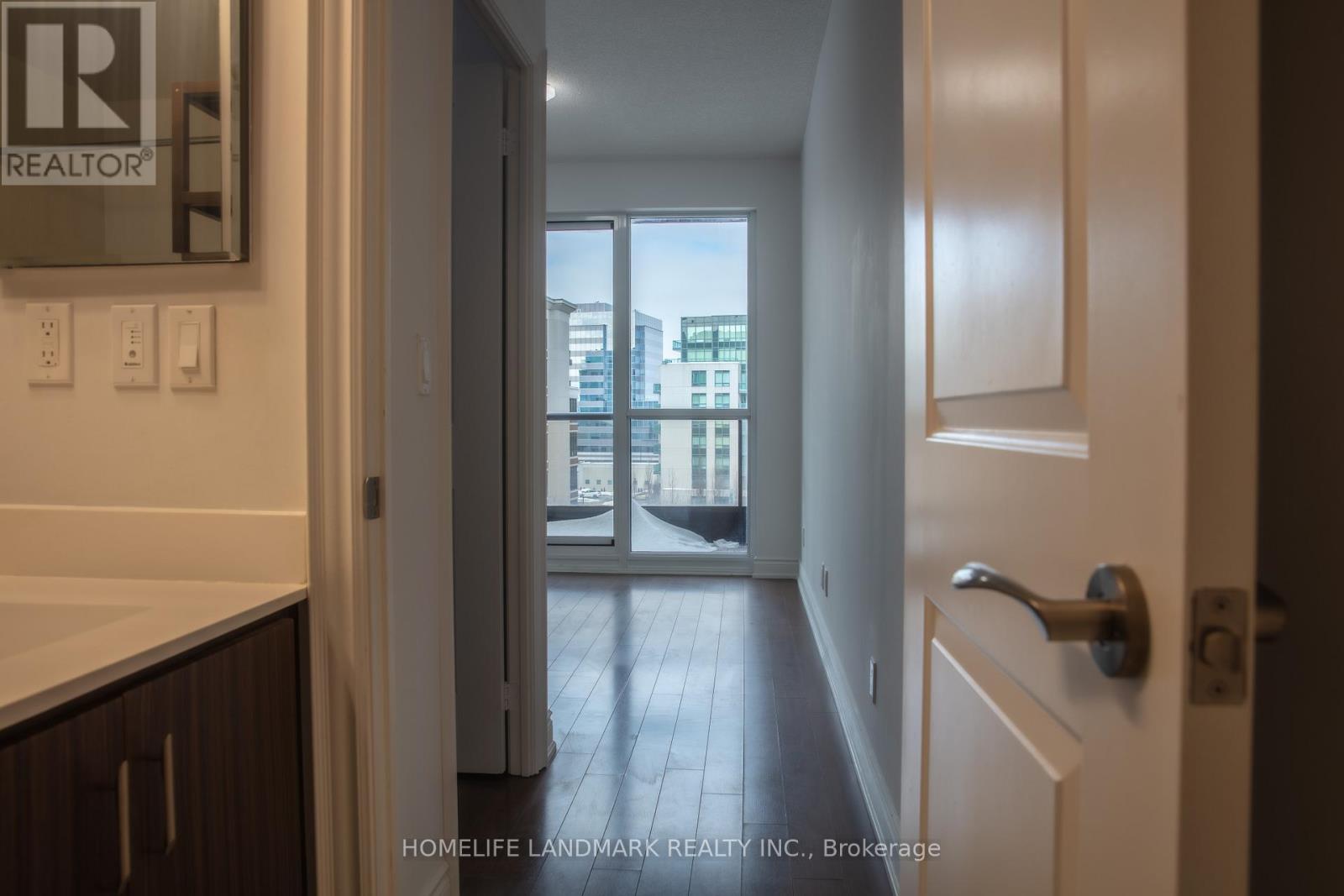 716 - 38 Cedarland Drive, Markham (Unionville), Ontario  L6G 0G7 - Photo 18 - N12926444