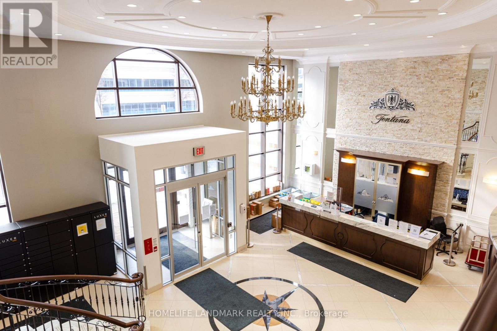 716 - 38 Cedarland Drive, Markham (Unionville), Ontario  L6G 0G7 - Photo 2 - N12926444