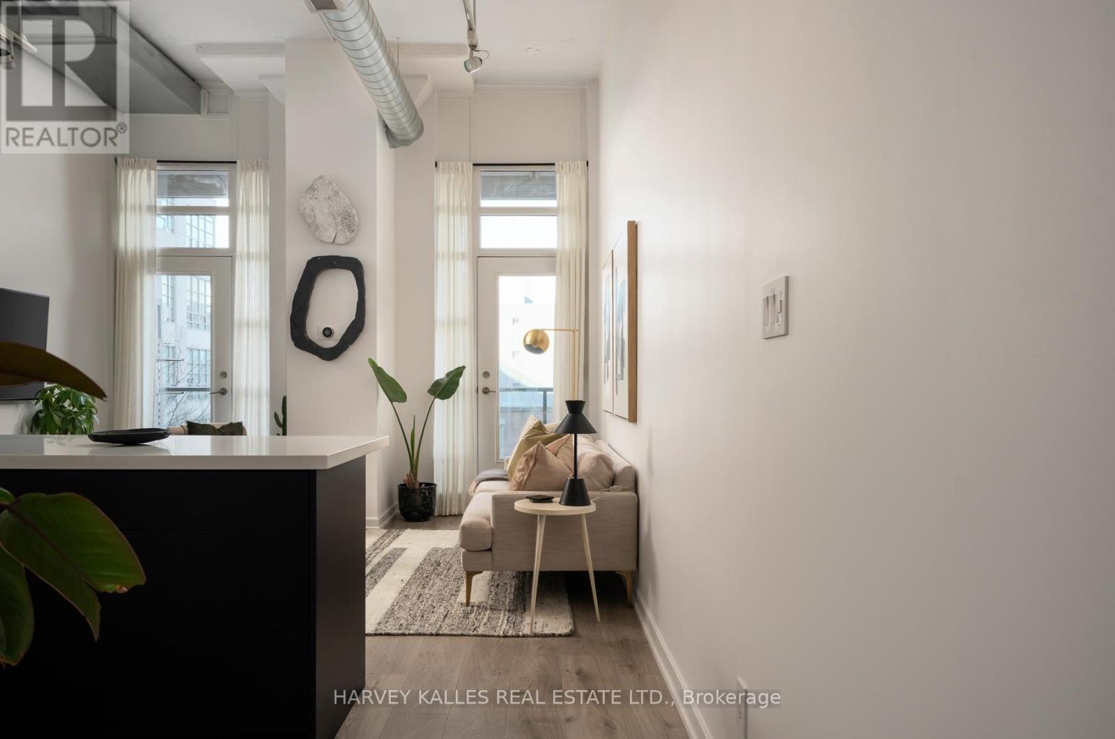 317 - 380 Macpherson Avenue, Toronto, Ontario  M4V 3E3 - Photo 15 - C12926206