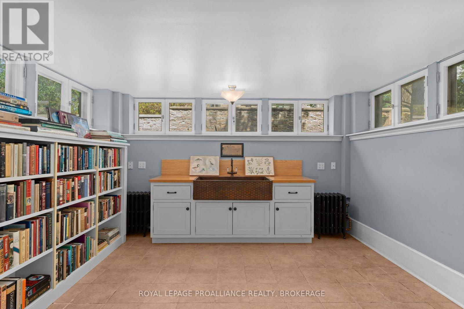 3 Emily Street, Kingston, Ontario  K7L 2W2 - Photo 32 - X12924924