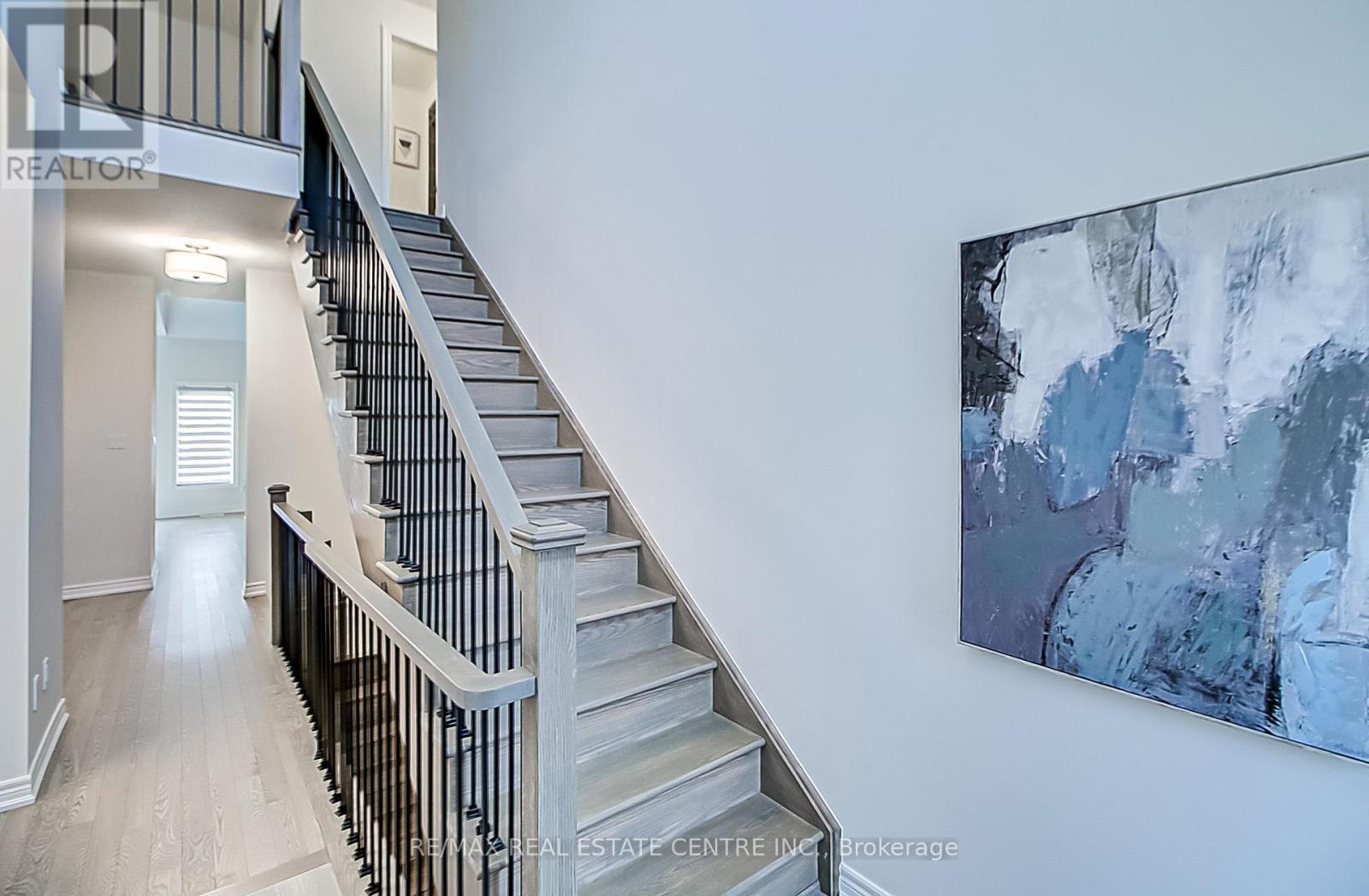 4 Clermiston Crescent, Brampton (Sandringham-Wellington), Ontario  L6R 3W9 - Photo 26 - W12926254