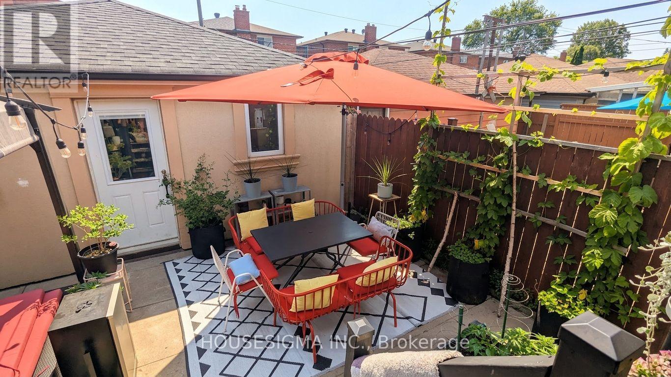 75 Henrietta Street, Toronto, Ontario  M6N 1S5 - Photo 23 - W12926284