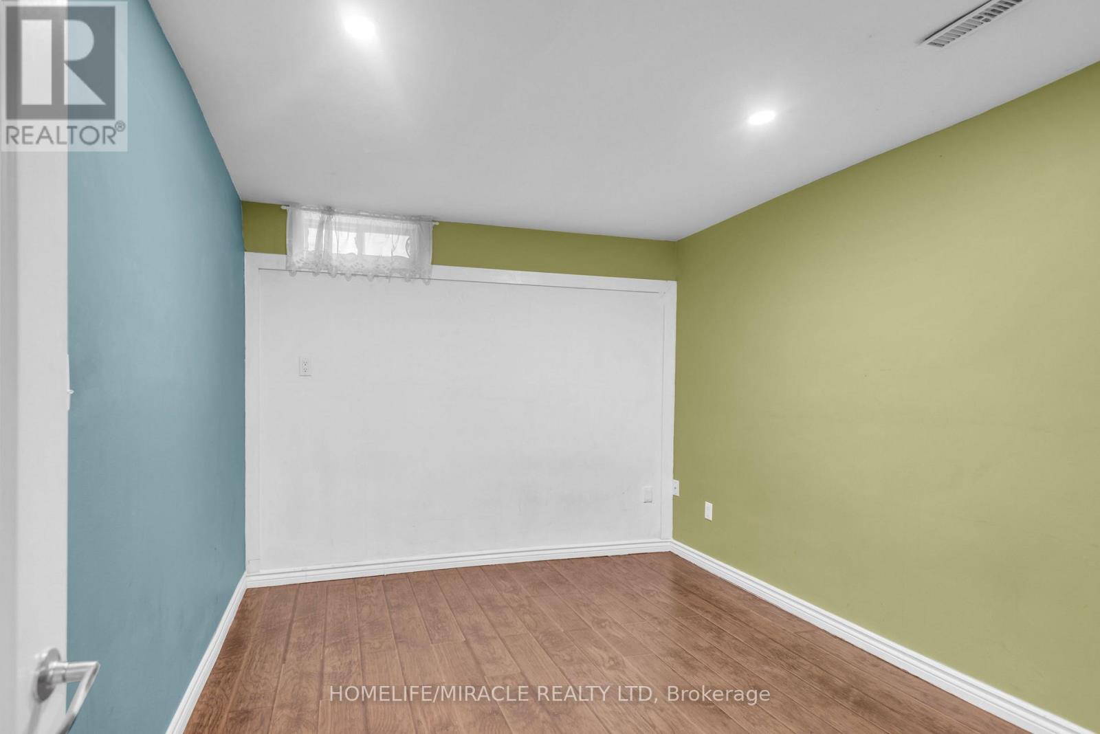 28 Latania Boulevard, Brampton, Ontario  L6P 1S9 - Photo 44 - W12926290