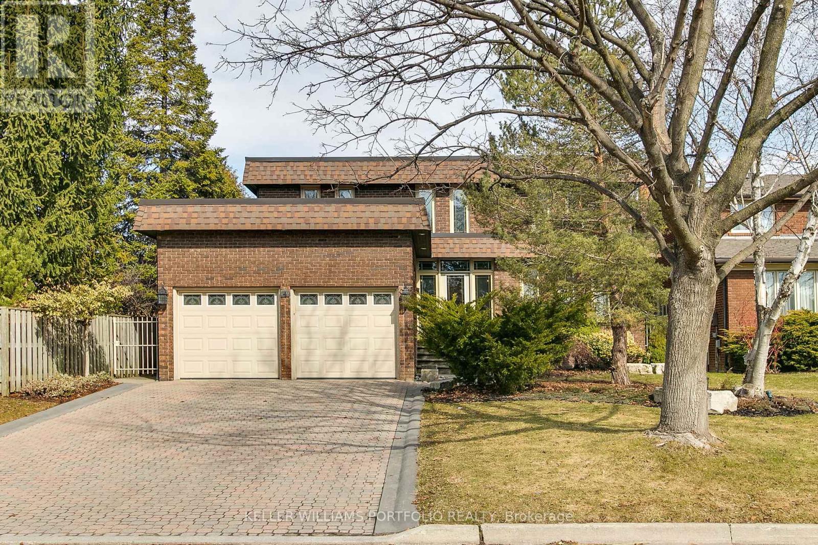 4 Neiltree Court, Toronto, Ontario  M9C 5C3 - Photo 42 - W12926294