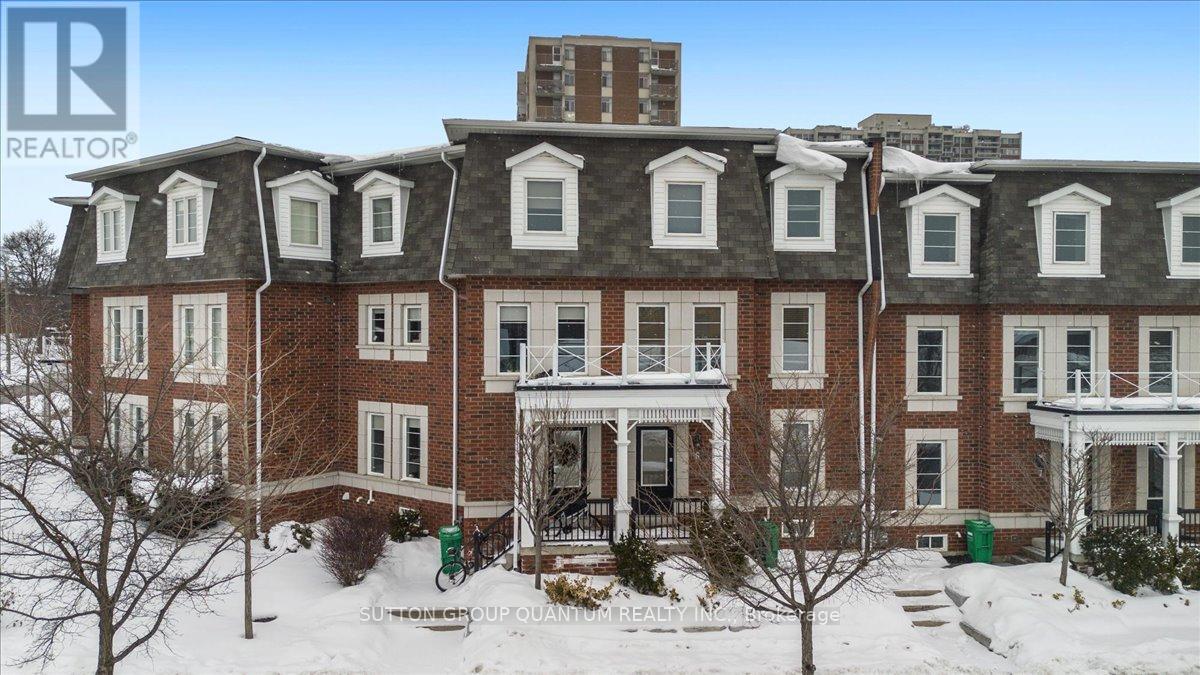 2 - 2375 TRUSCOTT DRIVE, Mississauga, Ontario