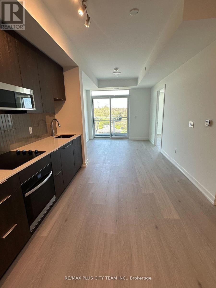 526 - 2501 Saw Whet Boulevard, Oakville, Ontario  L6M 5N2 - Photo 3 - W12926396