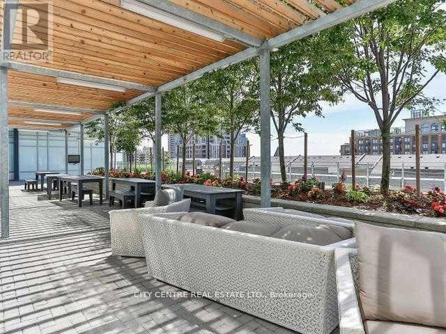 1801 - 365 Prince Of Wales Drive, Mississauga, Ontario  L5B 0G6 - Photo 10 - W12926410