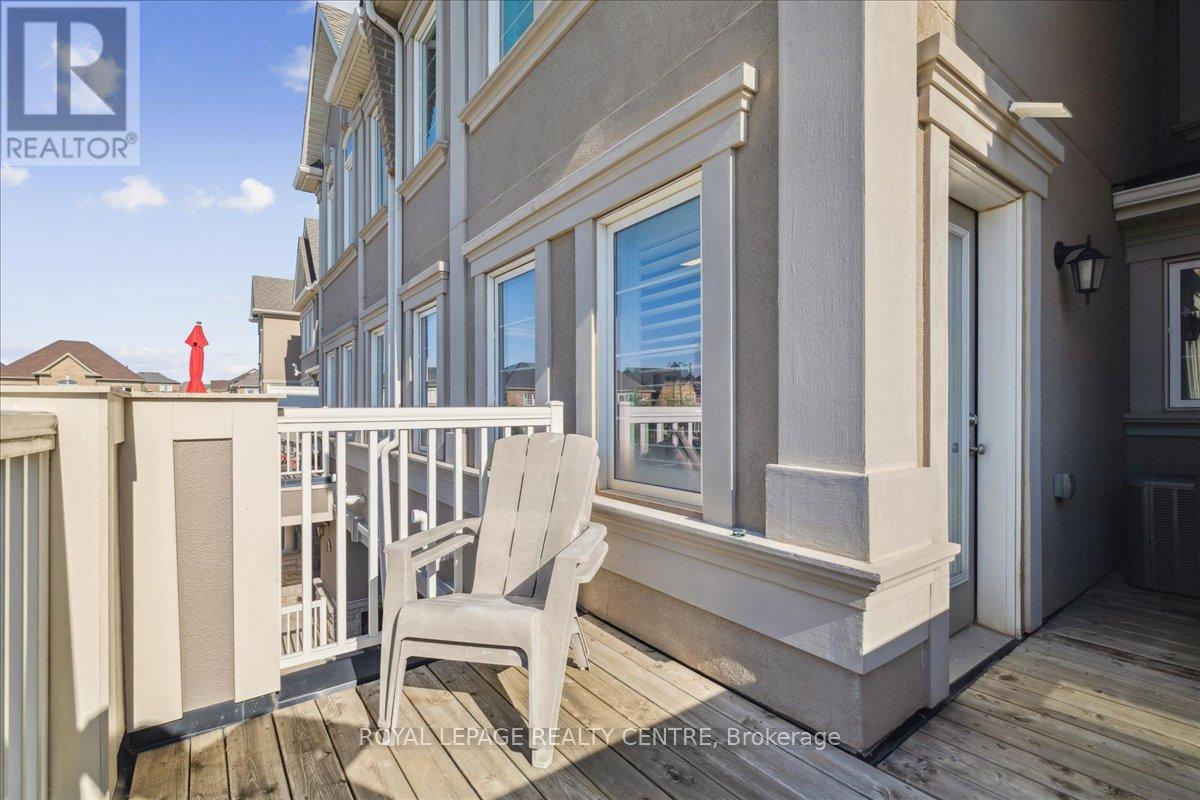 3087 Mistletoe Gardens, Oakville, Ontario  L6M 0Y7 - Photo 27 - W12926418