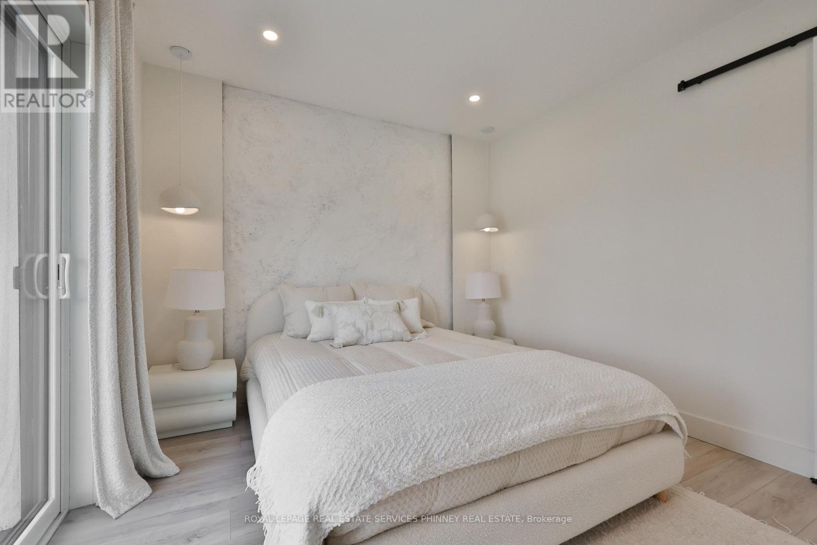 75 Rangoon Road, Toronto, Ontario  M9C 4N8 - Photo 15 - W12926426