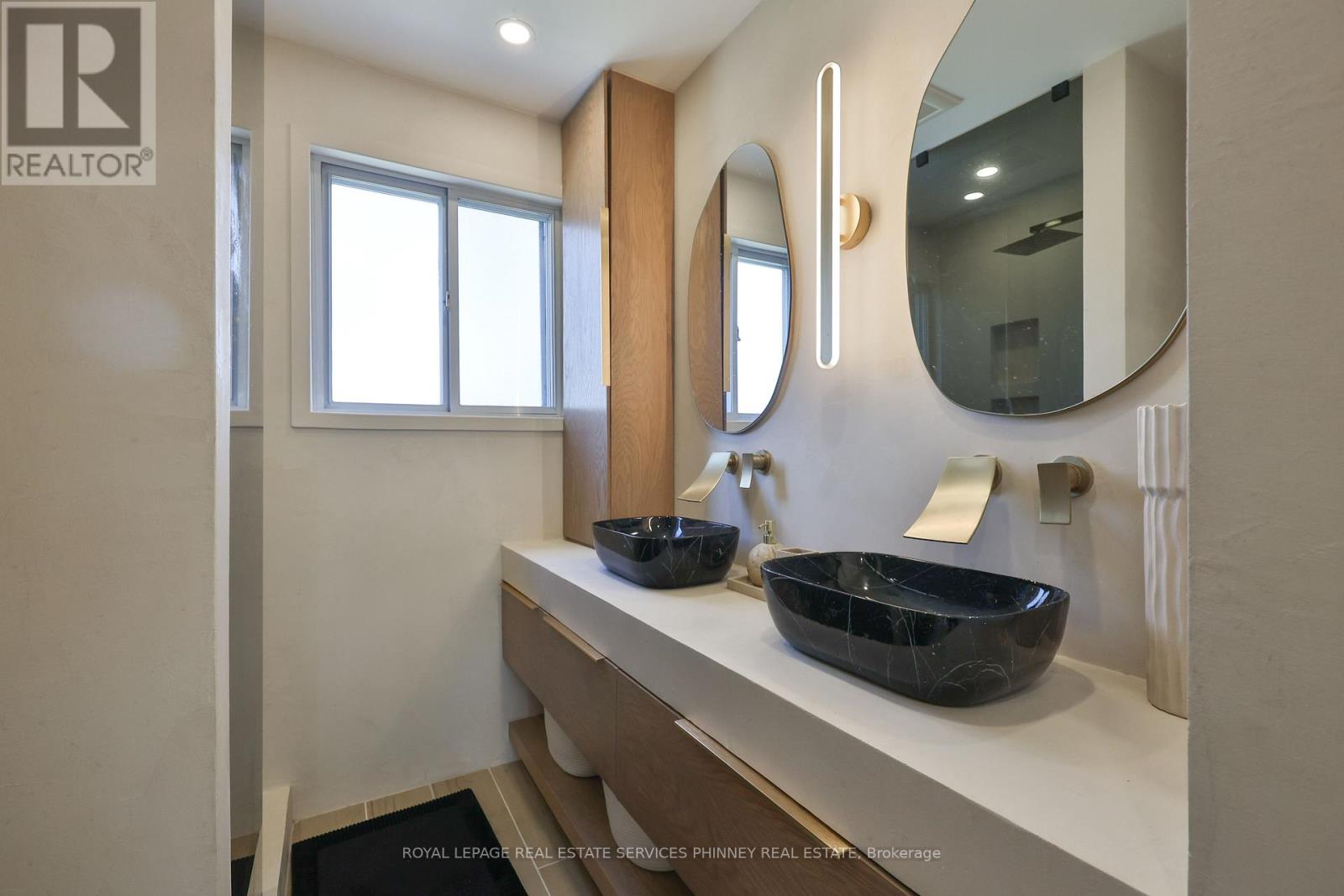 75 Rangoon Road, Toronto, Ontario  M9C 4N8 - Photo 22 - W12926426